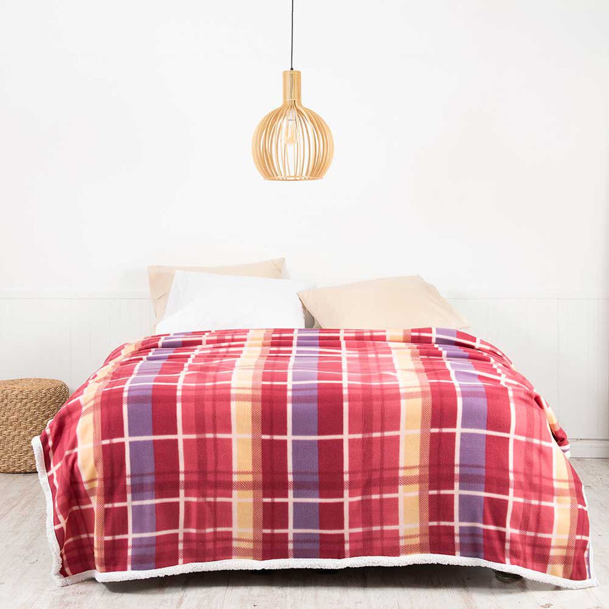 Frazada de Poliéster Mashini 1,5 Plazas Tartan Burdeo
