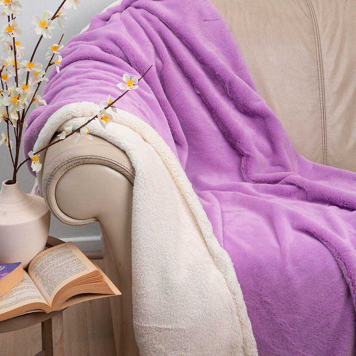 Manta de Poli&eacute;ster Doral 127 x 152 cm Fluffy Lila