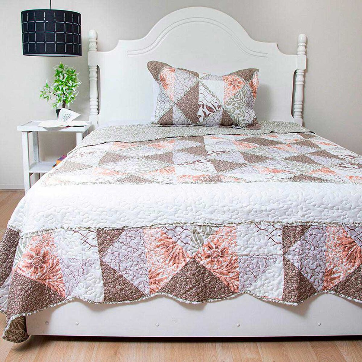 Quilt Doral Patchwork con Aplicaci&oacute;n Deluxe Compose D3 1,5 Plazas