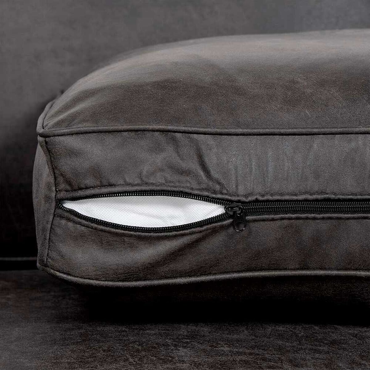 Sof&aacute; Rosen Tabiz 3 Cuerpos Grafito