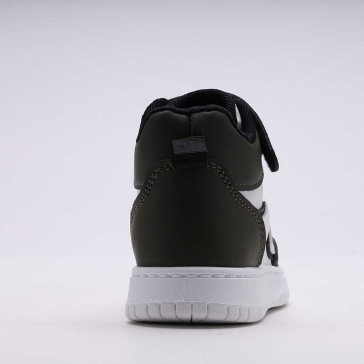 Zapatilla Urbana Ni&ntilde;o Chess