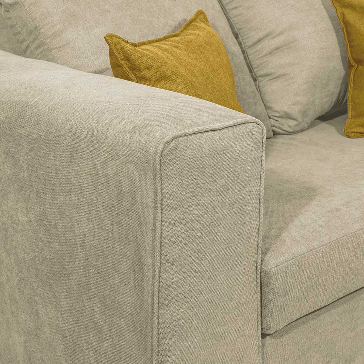 Juego de Living Innovamuebles Eagle Sof&aacute; 2 Cuerpos + Dos Butacas 1 Cuerpo Arena