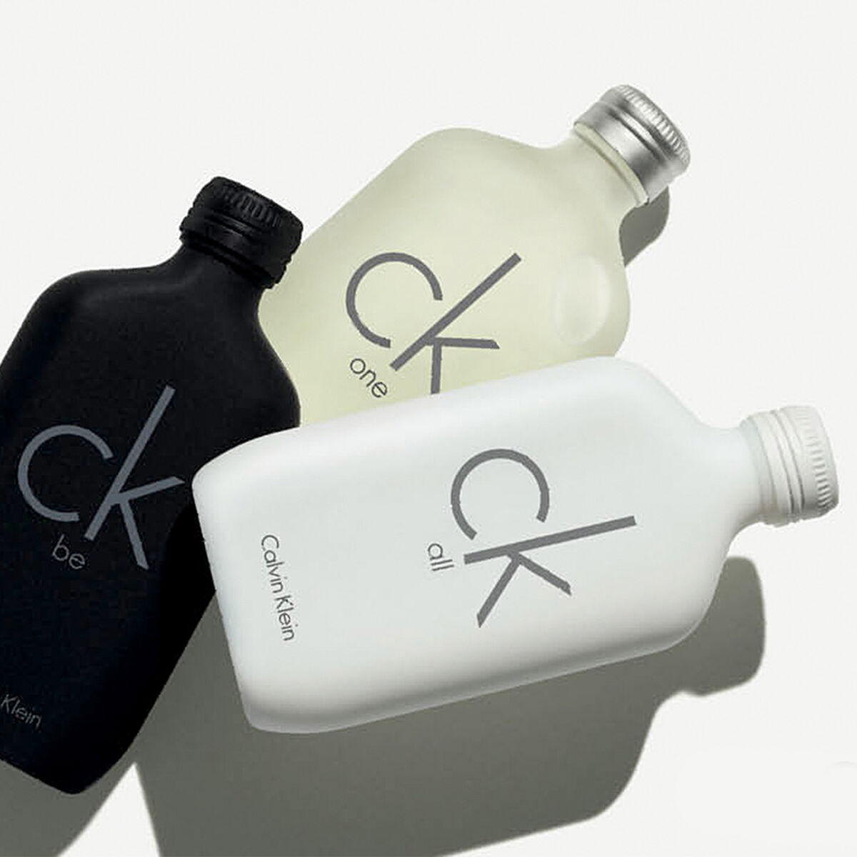Perfume Calvin Klein One EDT 300 ml