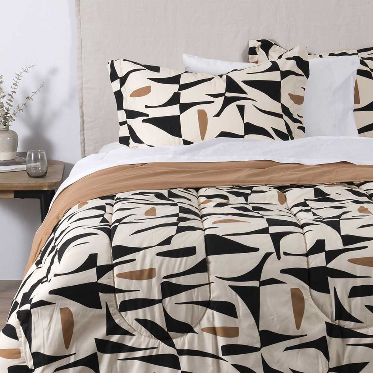 Plumón Estampado SoHome 1,5 Plazas Nahuel Negro