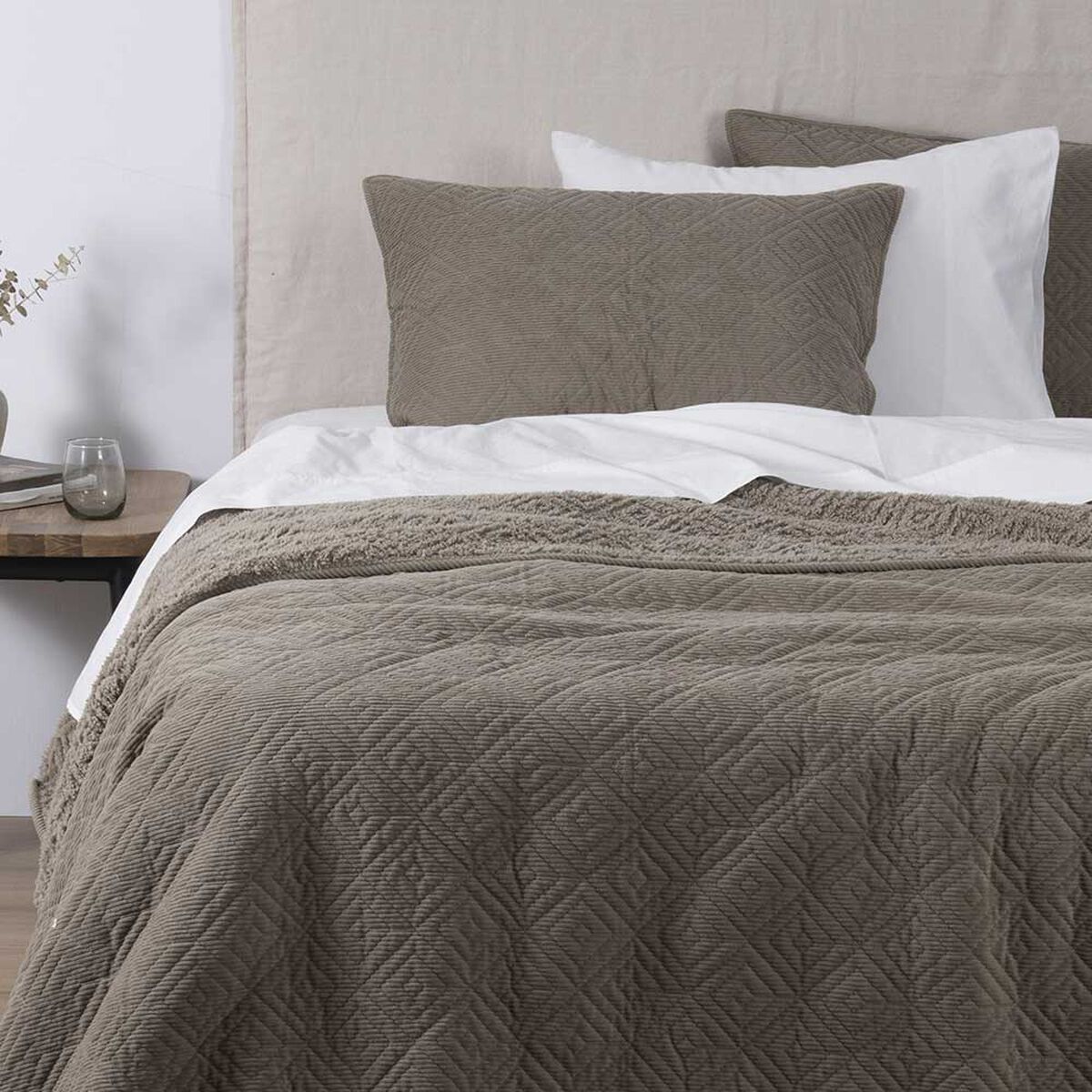 Quilt SoHome 1,5 Plazas Corduroy Taupe