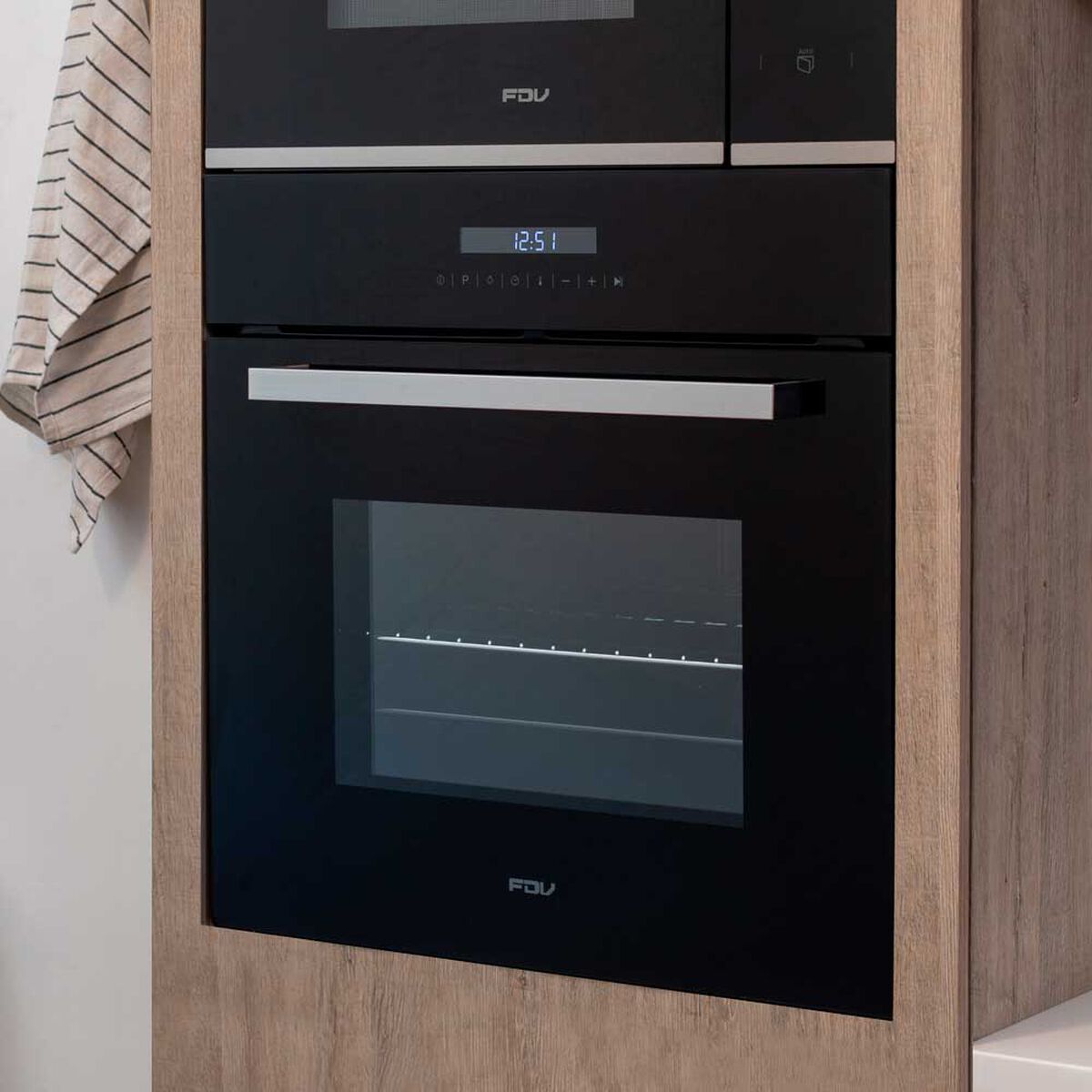 Horno Empotrado Fdv DeS&iacute;gn Touch 58 lts.