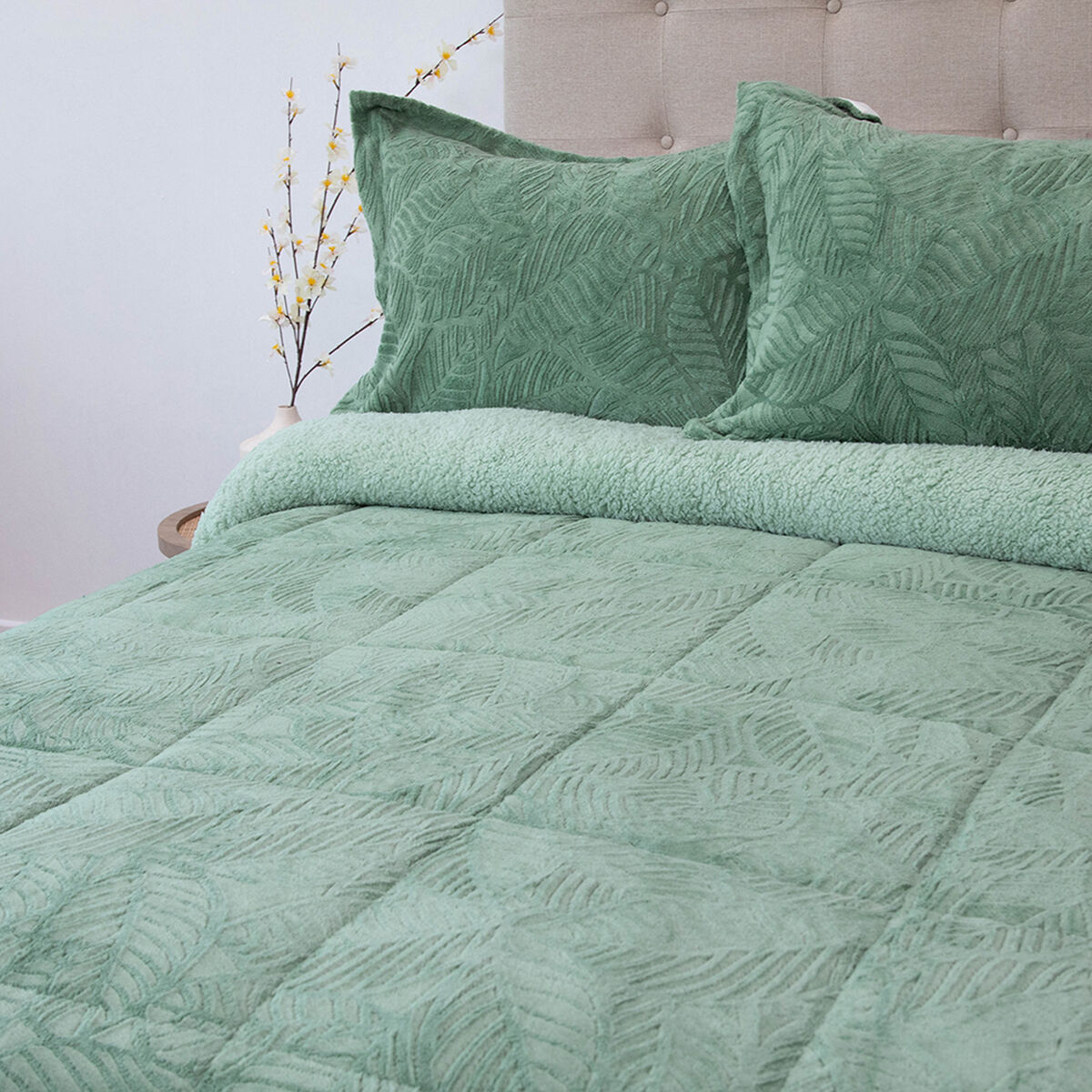 Cubrecama Doral King Outboss Senses Verde