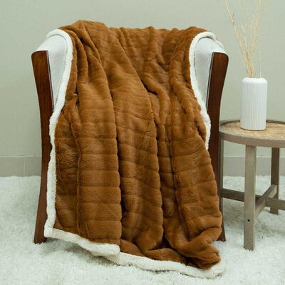 Manta Doral Fluffy 127x152 cm D9