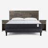 Cama Europea Rosen 2 Plazas Wave + Respaldo + 2 Veladores Tabor Grafito + 2 Almohadas Light Americana