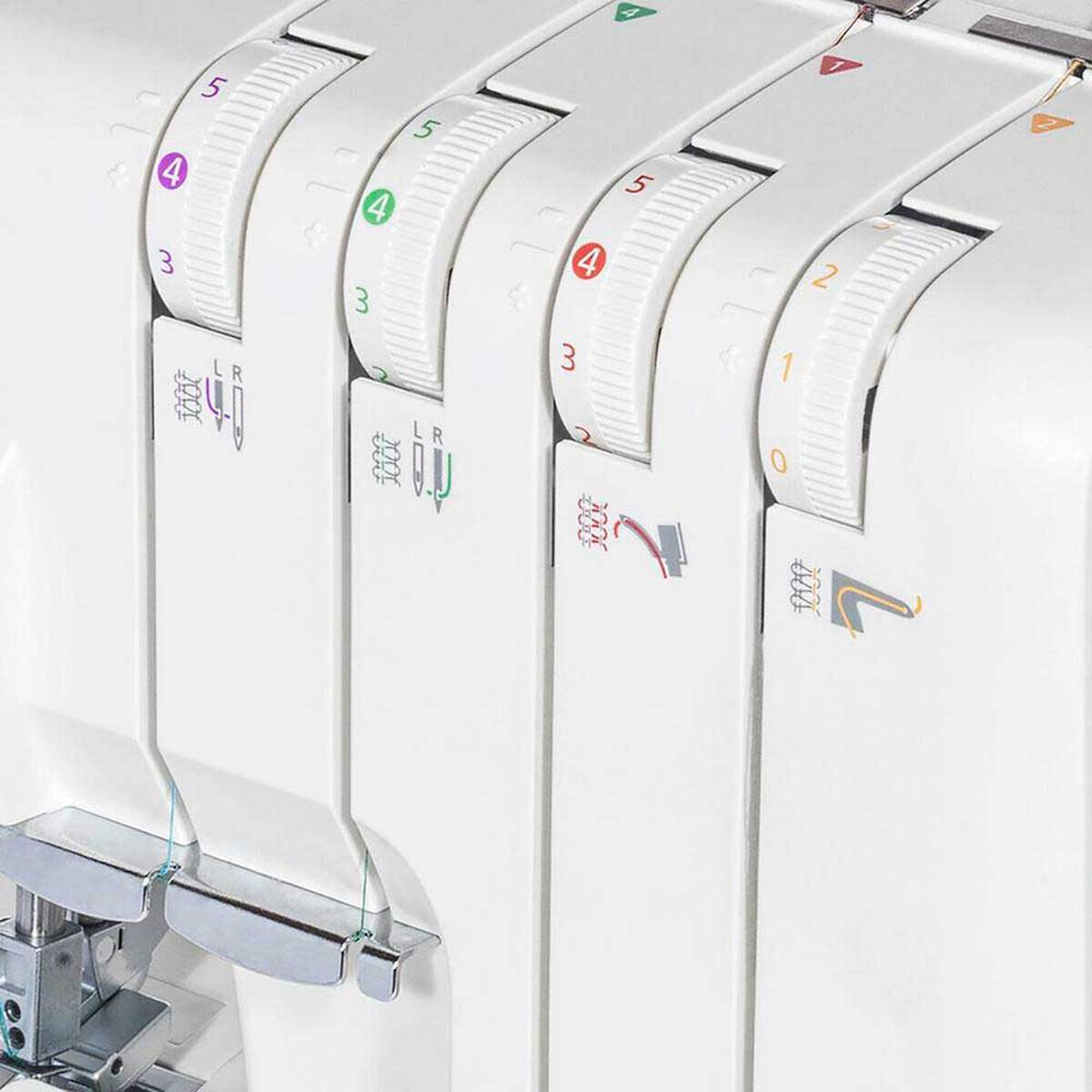 M&aacute;quina de Coser Overlock Merritt ME Maxima