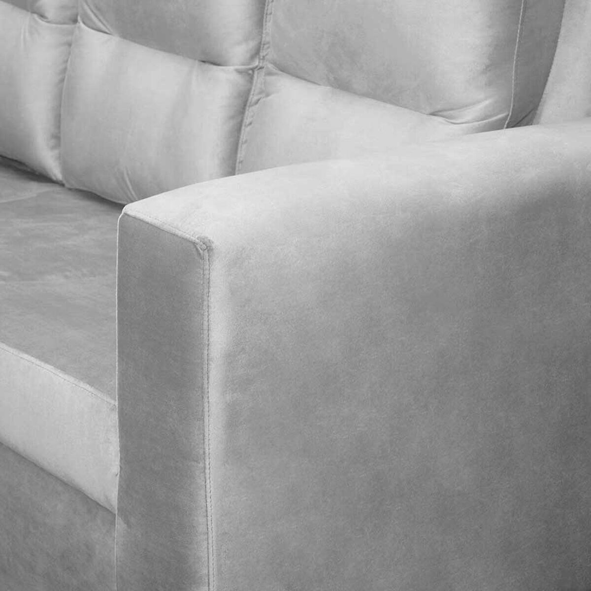 Juego de Living Dise&ntilde;o A&M Home Loreto Sof&aacute; 3 Cuerpos + 2 Pouf 1 Cuerpo  Gris Felpa