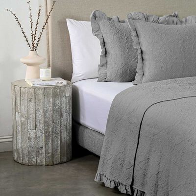 Imagen 2 del producto Quilt Royal Supreme Súper King Ruffle Gris