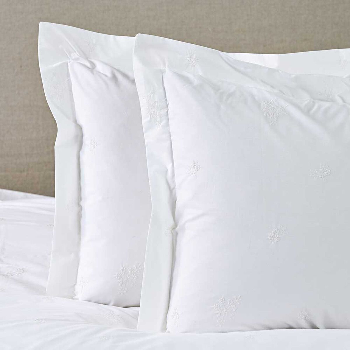 Funda de Plum&oacute;n Royal Supreme S&uacute;per King  Bord Gardenia