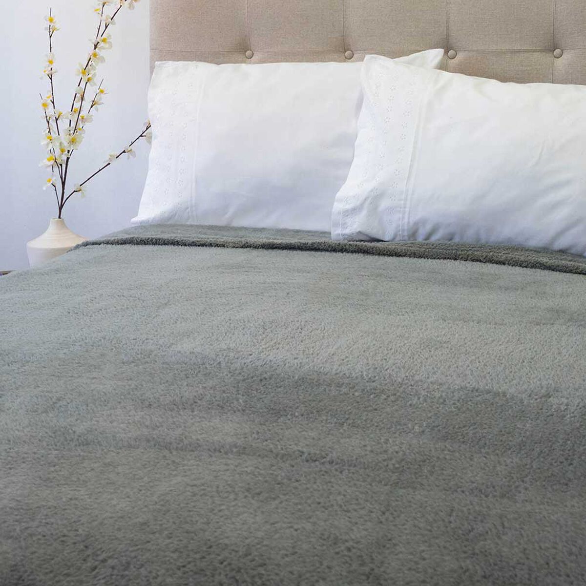 Frazada Poliéster Doral King Deluxe Gris