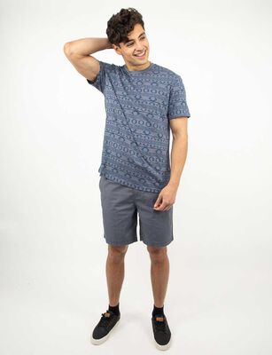 Imagen 2 del producto Polera Estampada Manga Corta Hombre Cutback Azul, Blanco, Negro, Olivo, Verde