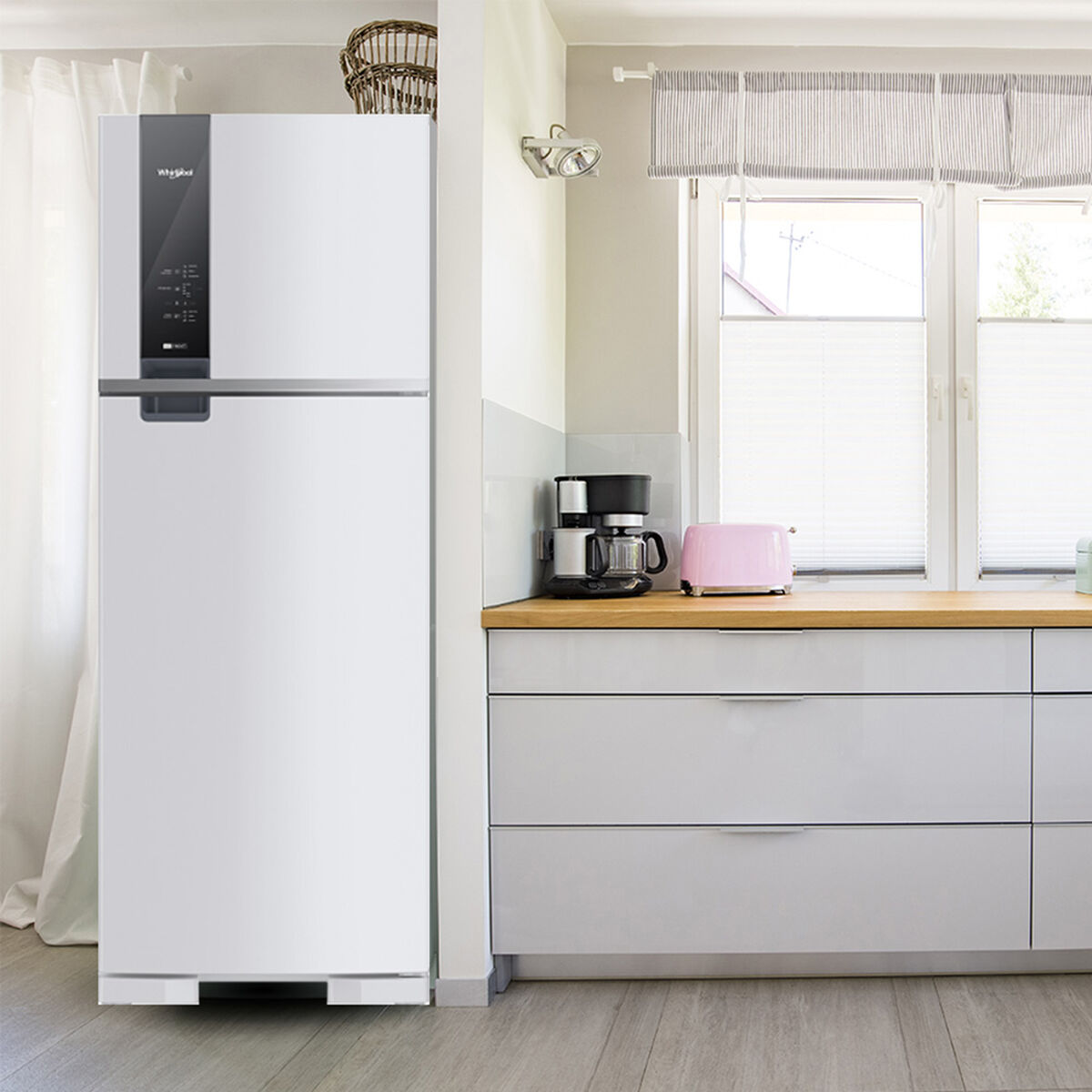 Refrigerador No Frost Whirlpool WRM45AB 375 lts.