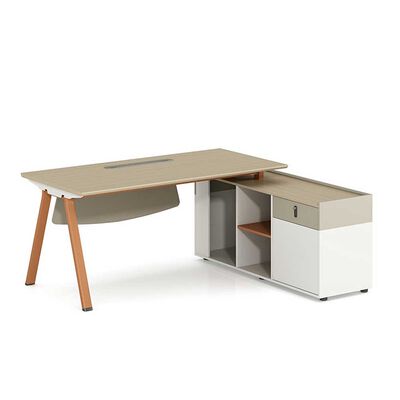 Escritorio Rodler Force Blanco 157 x 150 cm.