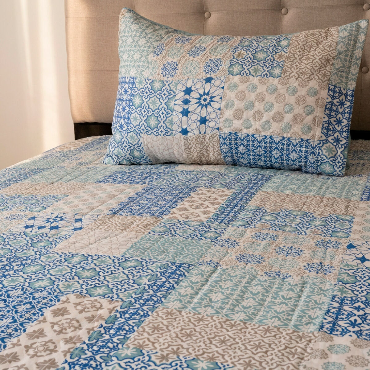 Quilt Doral 1,5 Plazas Stitchy Patch