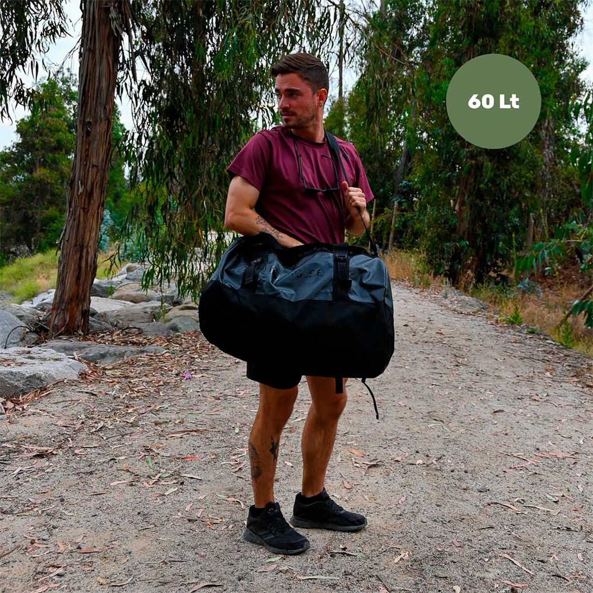 Bolso Deportivo Impermeable Duffel 60 Lts Black Lhotse