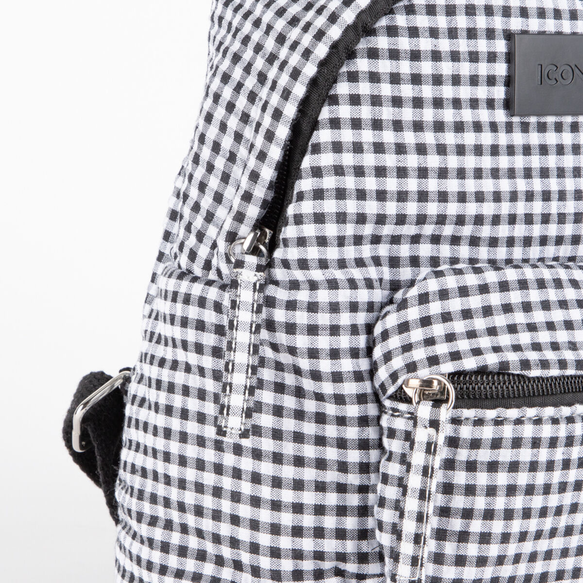 Mochila Cuadrille Negro Icono