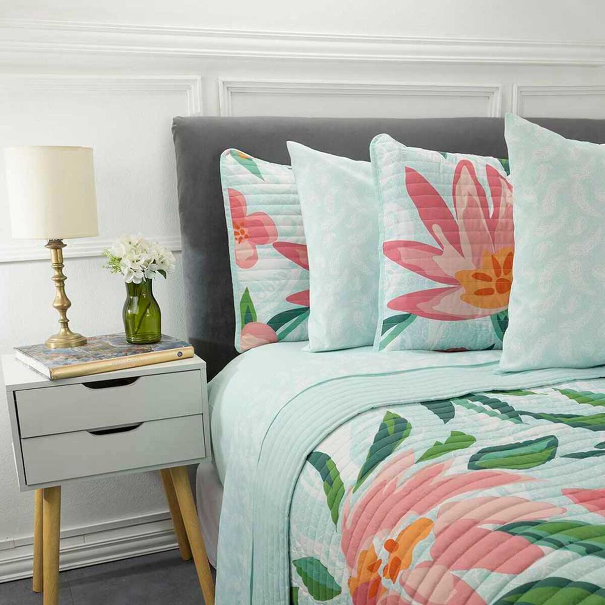 Set Quilt + Juego de S&aacute;banas Dreams 2 Plazas Cora