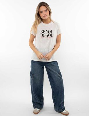 Imagen 2 del producto Polera Con Estampado Manga Corta Mujer Icono