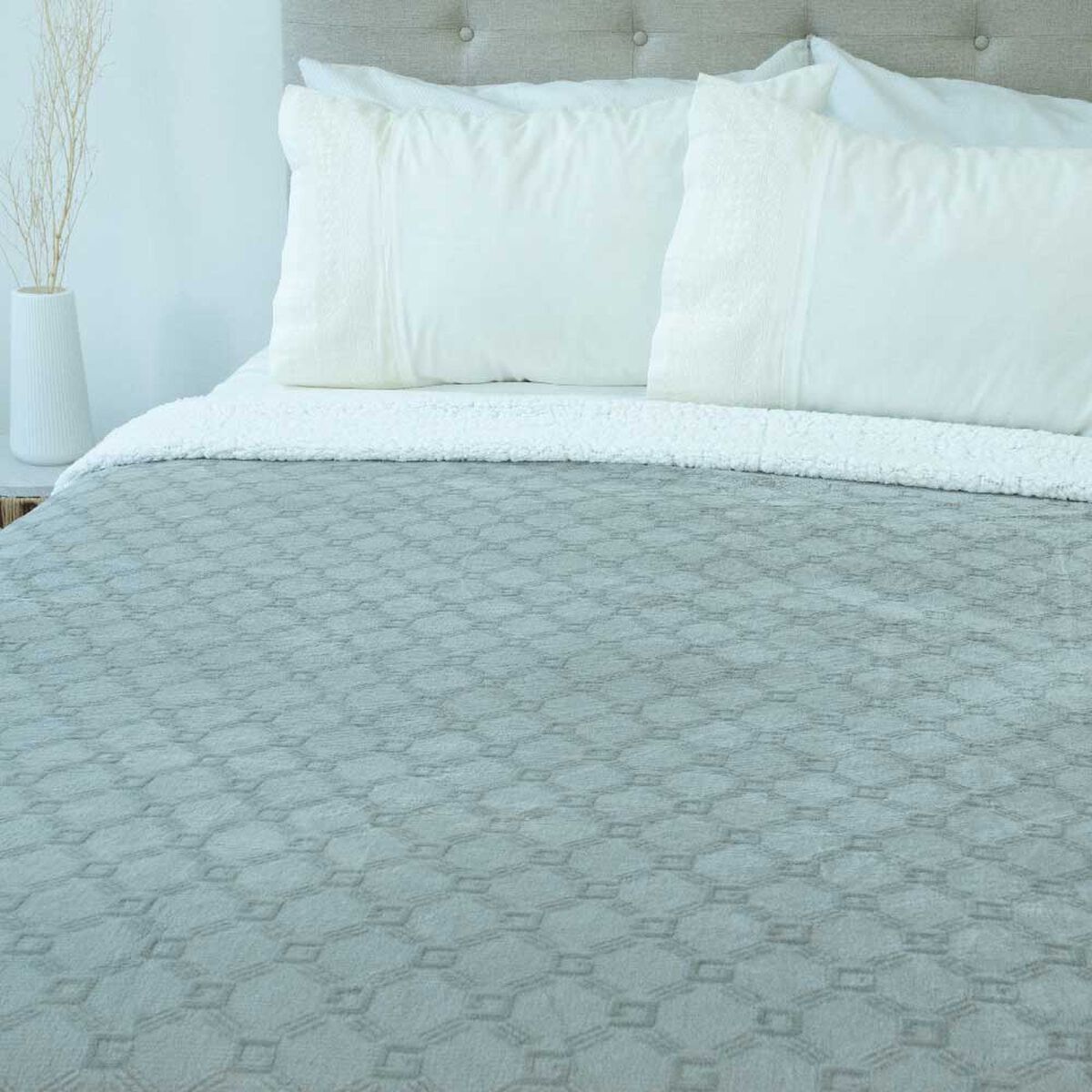 Frazada Doral 2 Plazas Flannel Outboss Sherpa D2