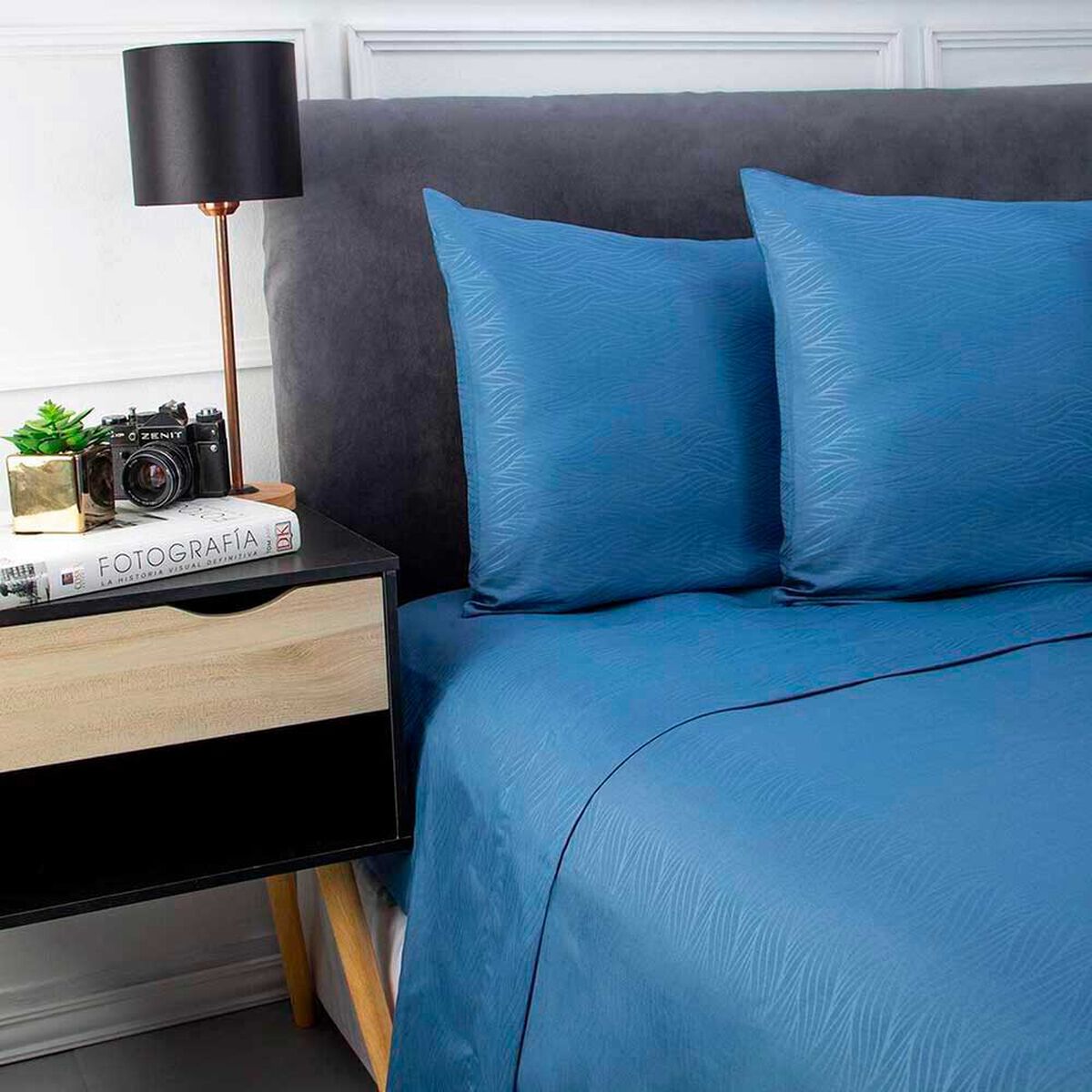 Juego de S&aacute;banas Embossed Zibel 1,5 Plazas Liso Azul