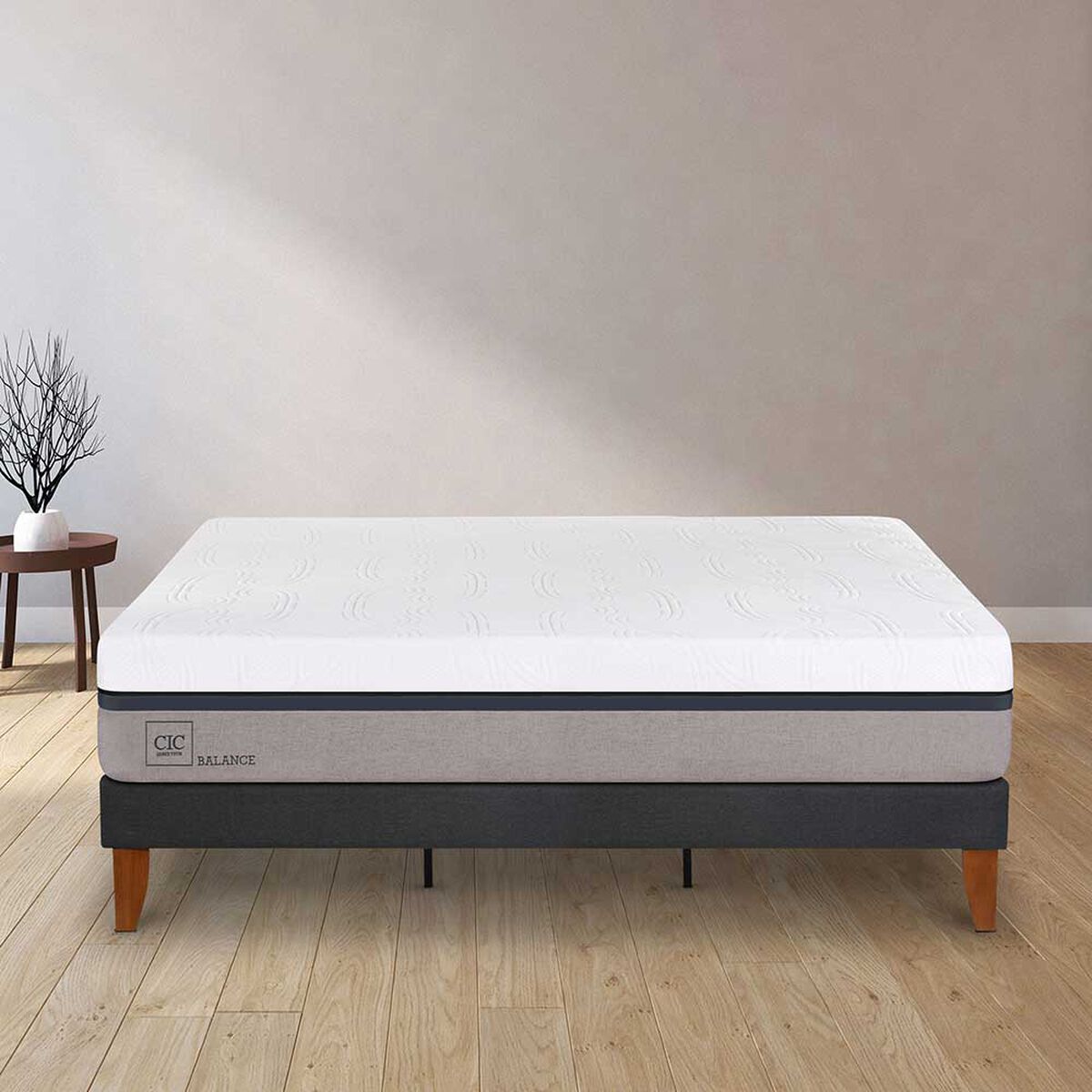 Cama Europea CIC S&uacute;per King Balance + Respaldo T&aacute;mesis