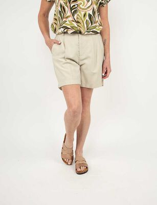Imagen 1 del producto Bermuda Mujer Portman Club Beige