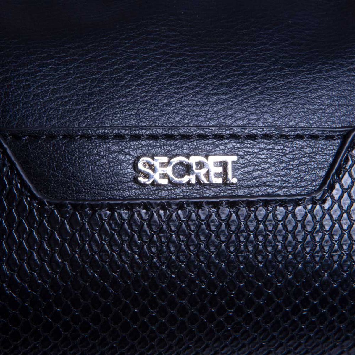 Banano Negro Akraness Secret