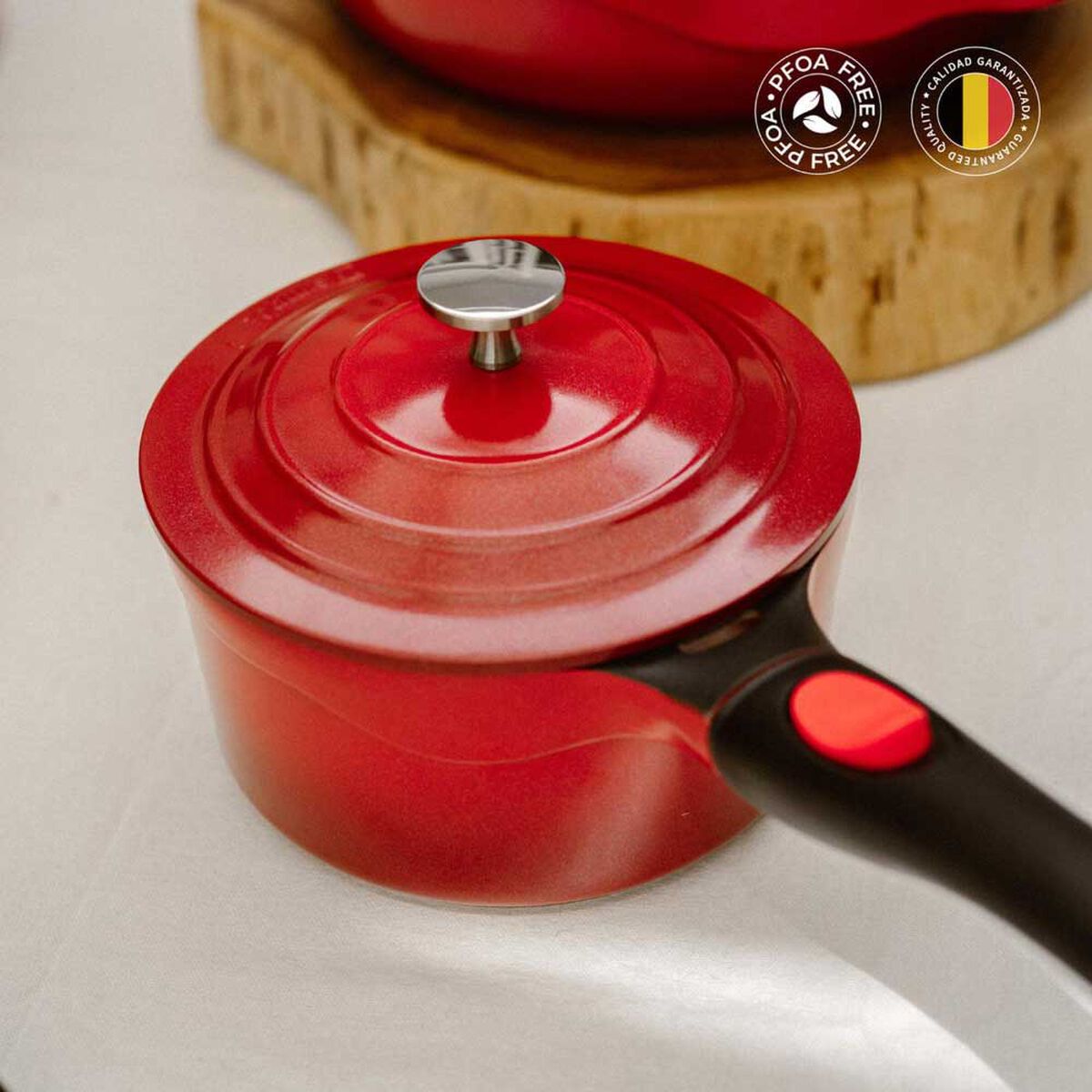 Olla Salsa Antiadherente Aluminio Fundido Simplit Toulouse 18 cm Rojo
