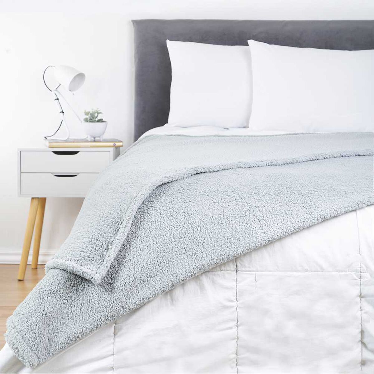 Frazada Sherpa Casanova 1,5 Plazas Liso Plata