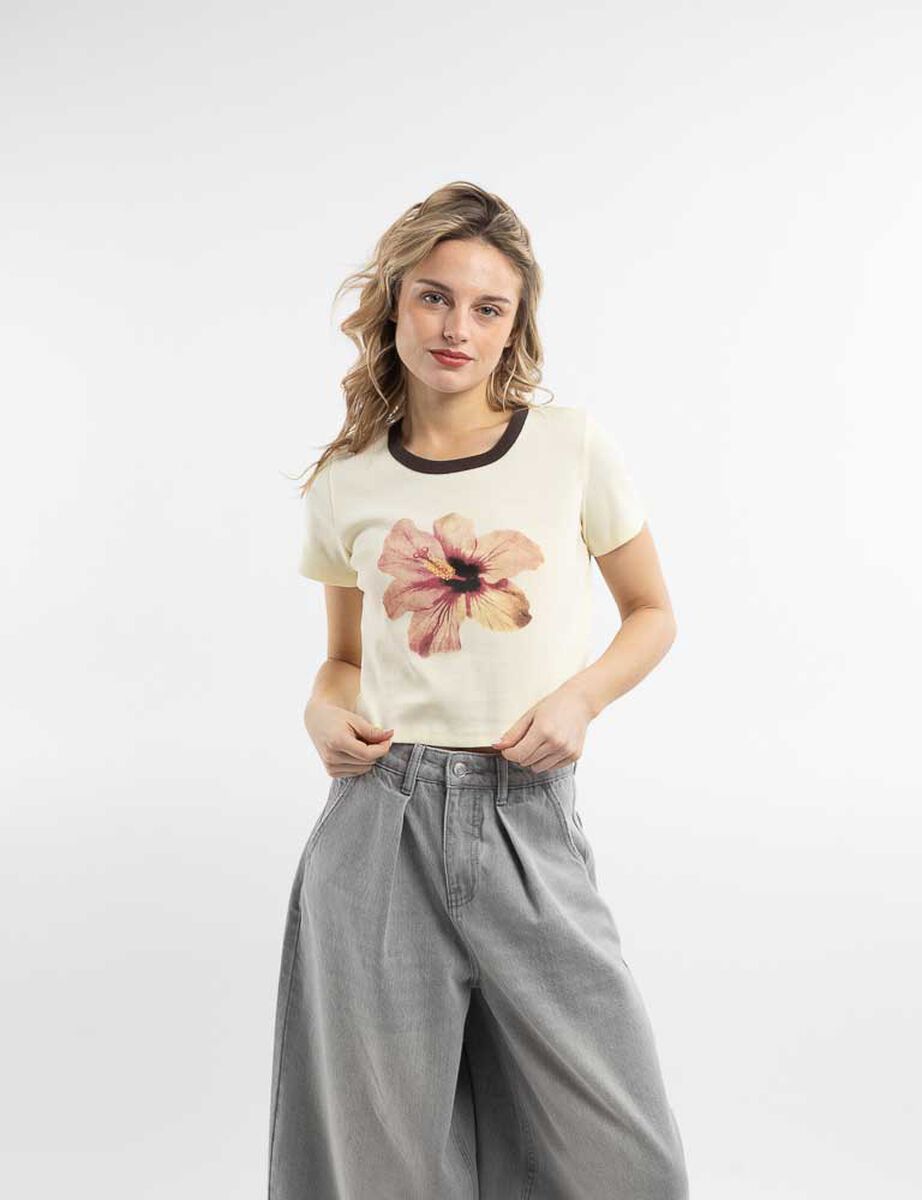 Polera Manga Corta Estampada Mujer Icono