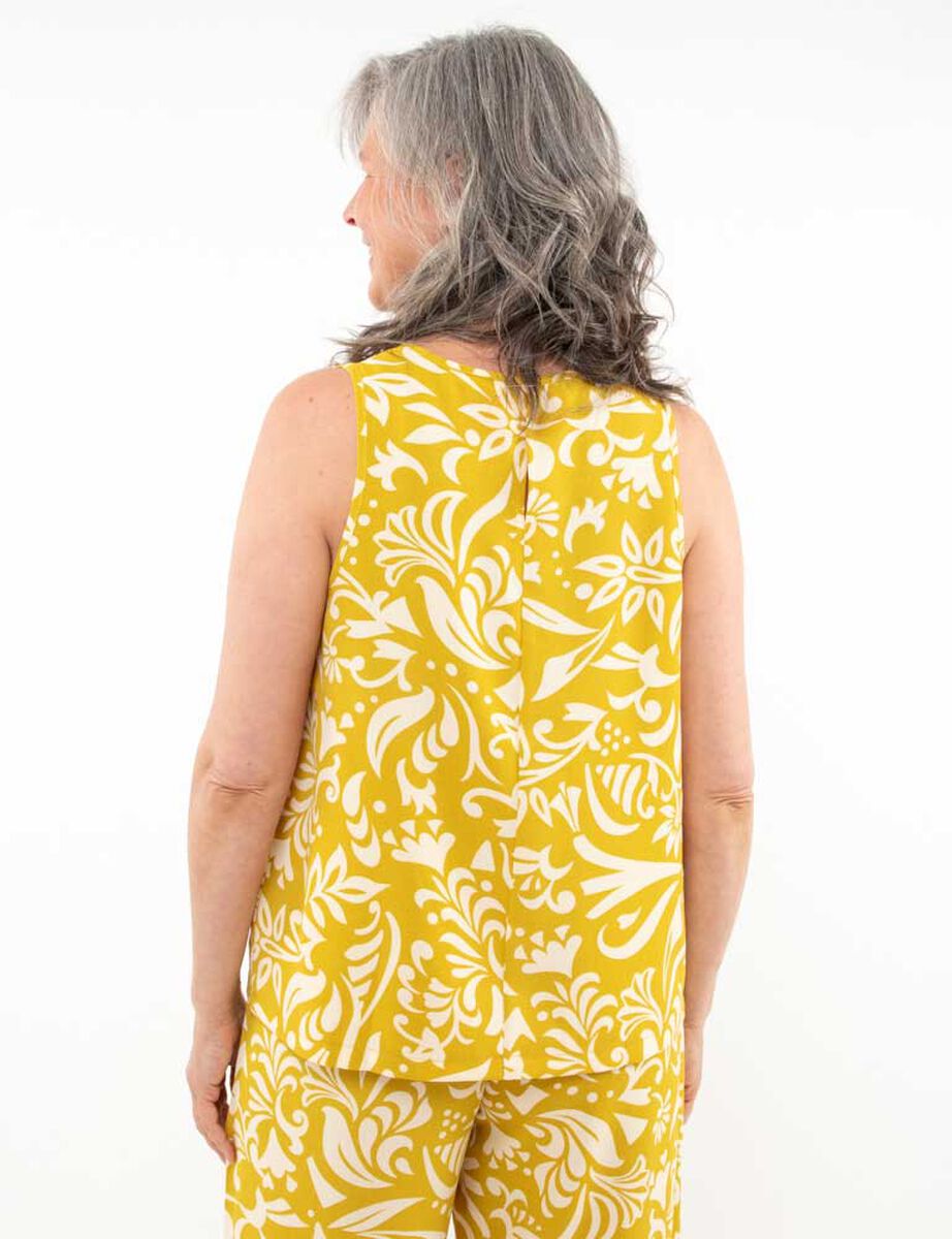 Blusa Estampada Sin Mangas Mujer Portman Club