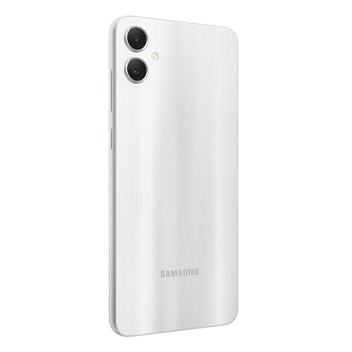 Celular Samsung Galaxy A05 128GB 6,7" Silver Liberado