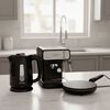 Combo Cafetera El&eacute;ctrica Kioto Barisuta Pro 1 L + Hervidor El&eacute;ctrico Kioto Tottori 1,7 L + Panquequera Kioto Iwate 700W