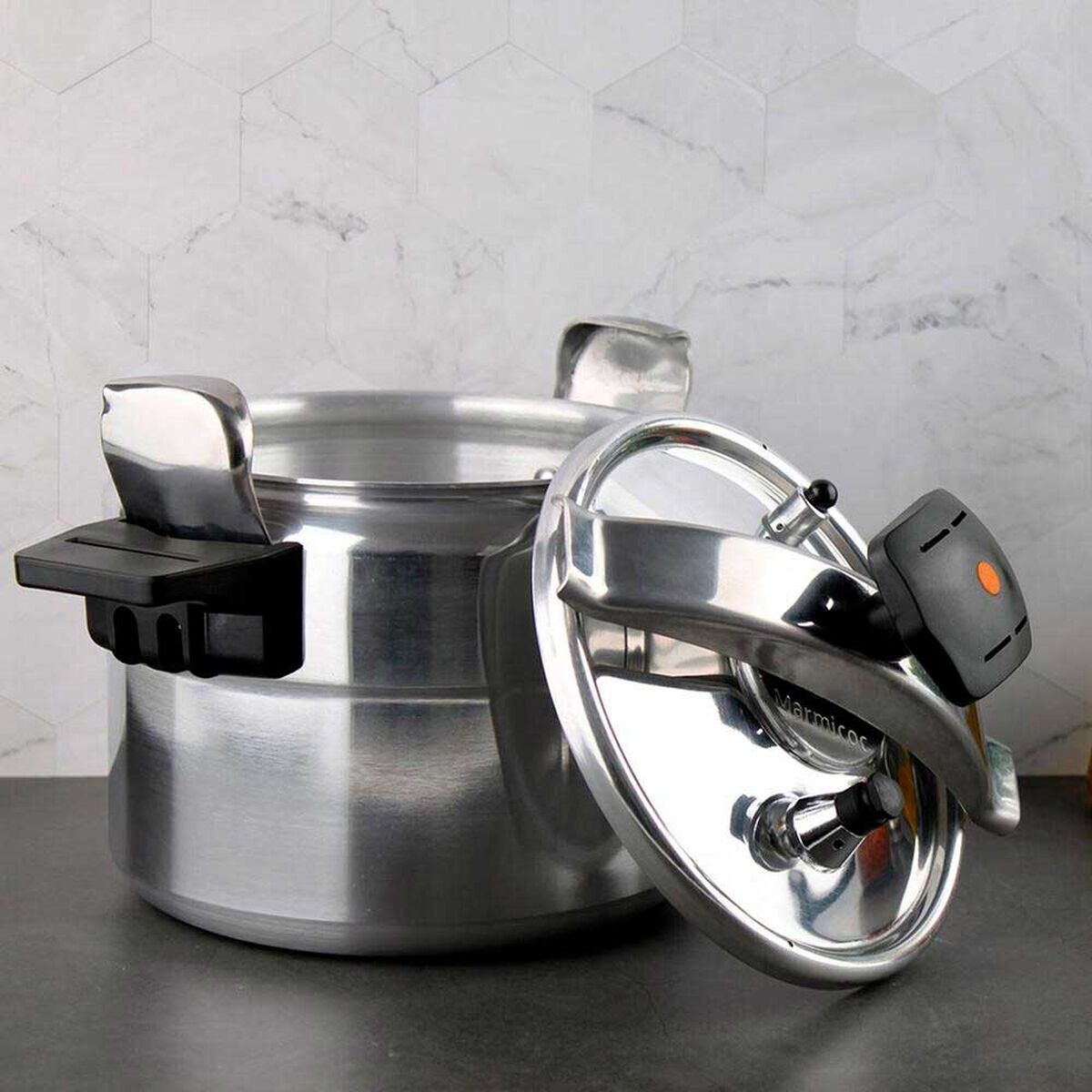 Olla a Presi&oacute;n Aluminio Marmicoc Alumax Plus 8 lt