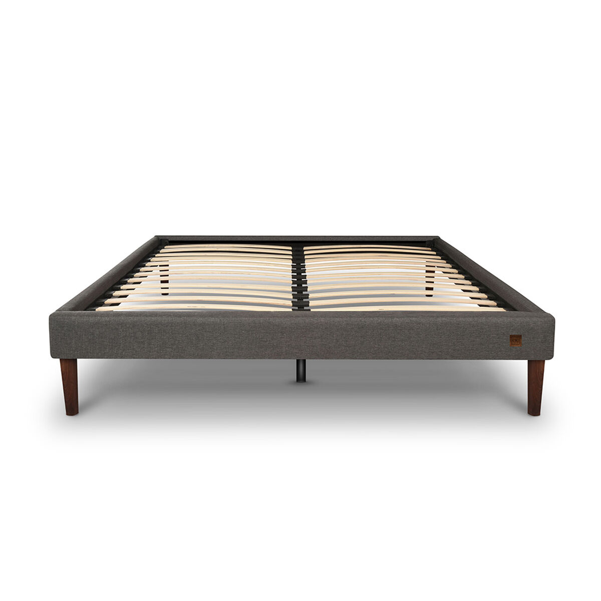 Cama Europea CIC 2 Plazas Ortopedic Advance + Respaldo Milan + 2 Veladores + Almohadas + Plum&oacute;n