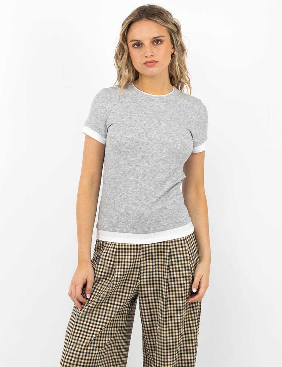 Polera Lisa Manga Corta Mujer Icono