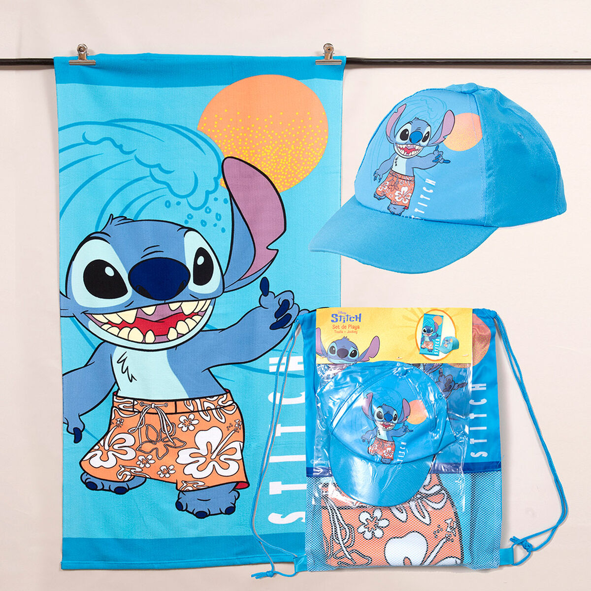 Toalla de Playa Disney-Stitch Sunse 70x140 cm + Jockey y Bolso