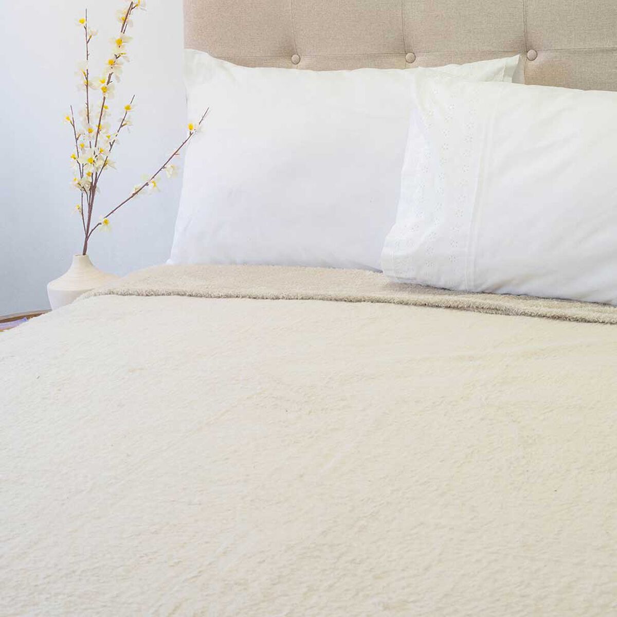 Frazada Poliéster Doral King Deluxe Beige