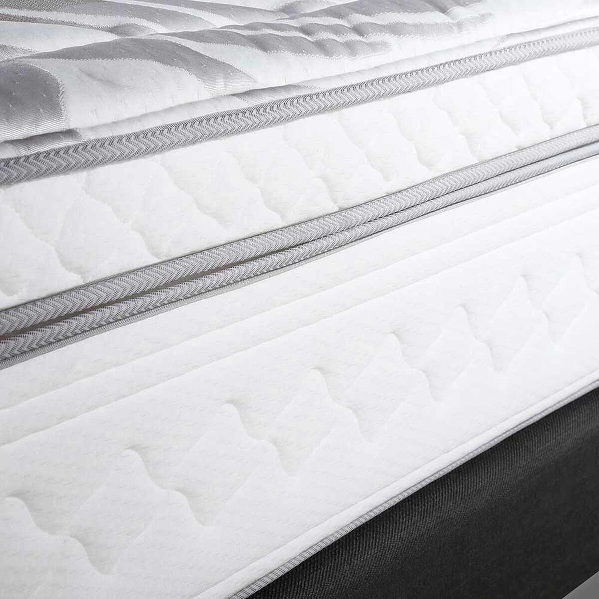 Cama Europea Rosen Base Dividida S&uacute;per King Art 4 + 2 Almohadas
