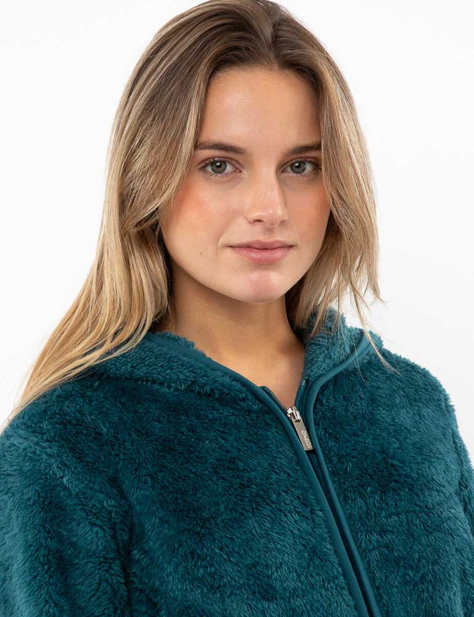 Poler&oacute;n Peludo Mujer Icono