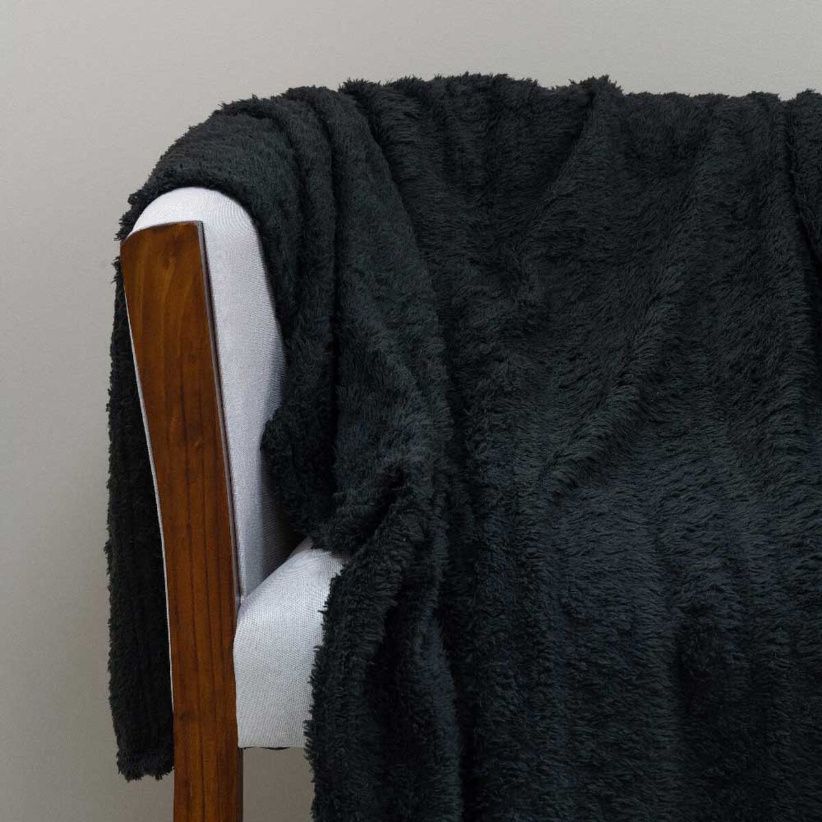 Manta Doral Chiporro Jacquard 127x152 cm Negro