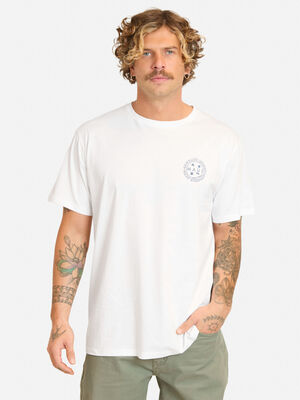 Imagen 1 del producto Polera Con Estampado Manga Corta Hombre Maui And Sons Blanco