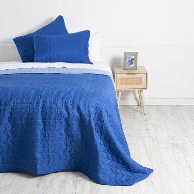Cubrecama Mashini 2 Plazas Liso Azul Celeste