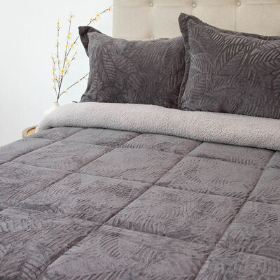 Imagen 1 del producto Cubrecama Doral 2 Plazas Gris Outboss Sherpa