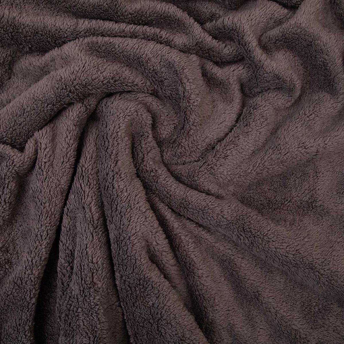 Manta Poliéster Doral 127 x 152 Deluxe Gris Oscuro