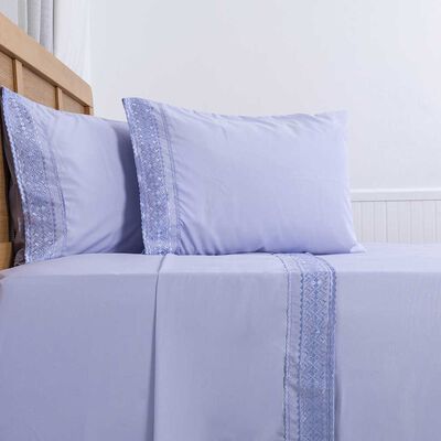 Imagen 2 del producto Juego de Sábanas Plumetti 2 Plazas Broderie Morado